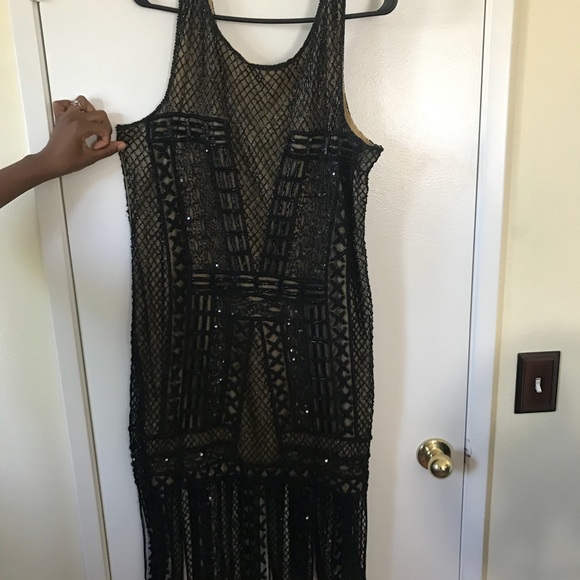 FLAPPER DRESS FROM UNIQUE VINTAGE ALL BEADED - Picture 2 of 6